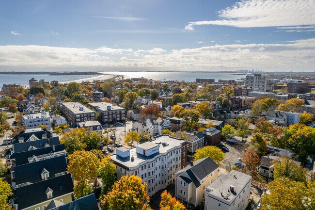 Aerial Photo - Harvard Yale
