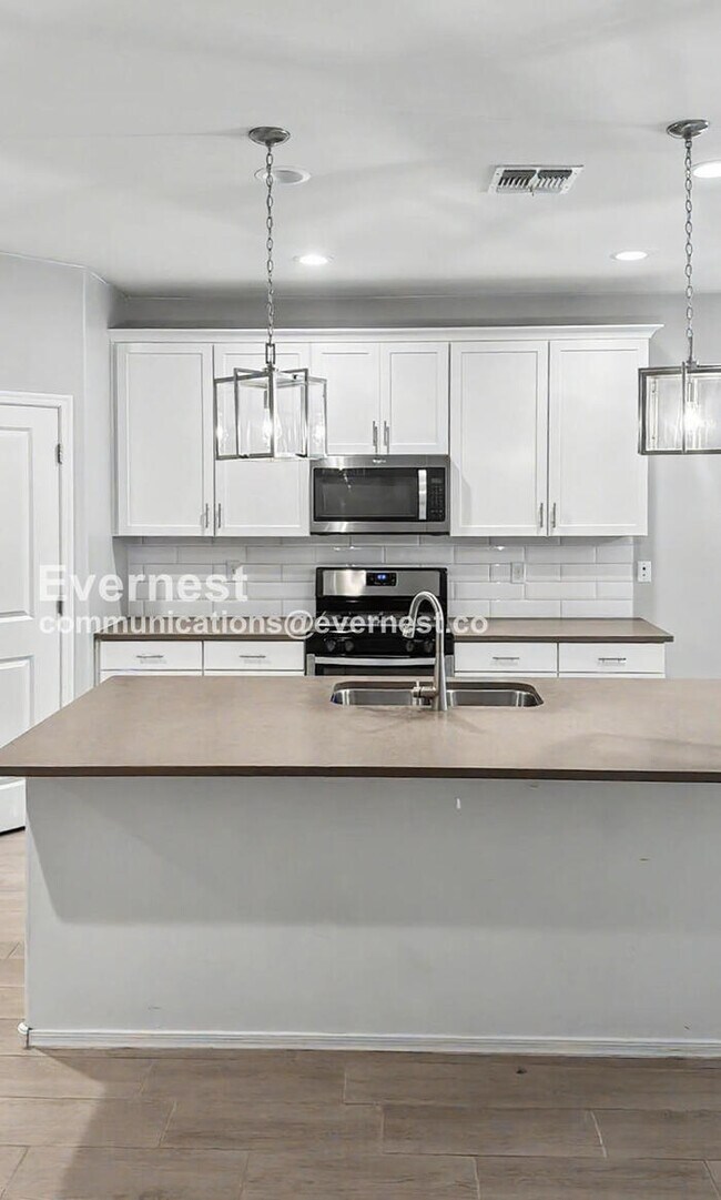 Foto del edificio - 10667 W Filbert St