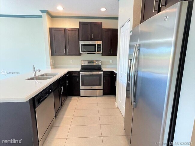 Foto del edificio - 4230 N Dixie Hwy