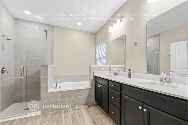 Building Photo - 9790 Lovage Ln