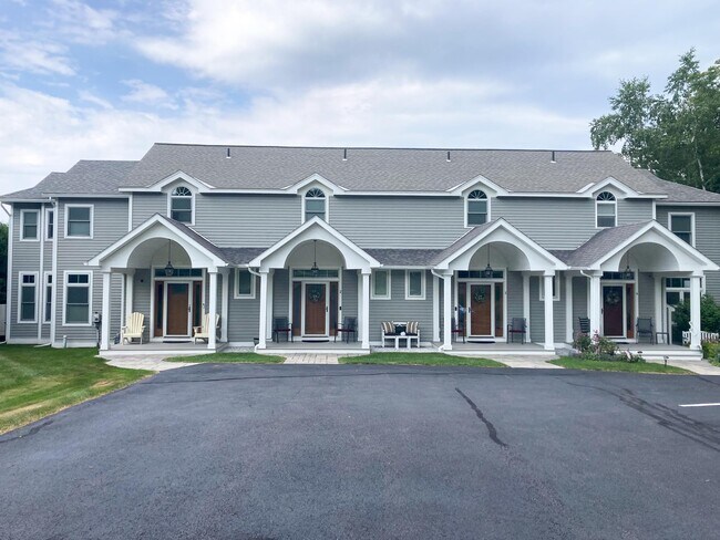 Foto del edificio - 38 Pebble Beach Rd