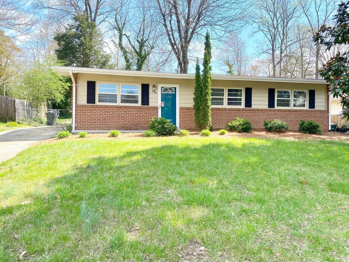 3106 Canterbury St, Greensboro, NC 27408 House Rental in Greensboro