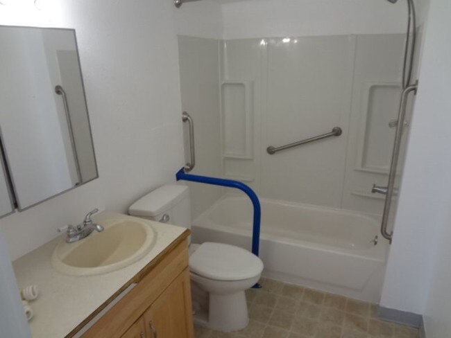 Foto del edificio - Hayden Bridge 3 bedroom, 1 bath