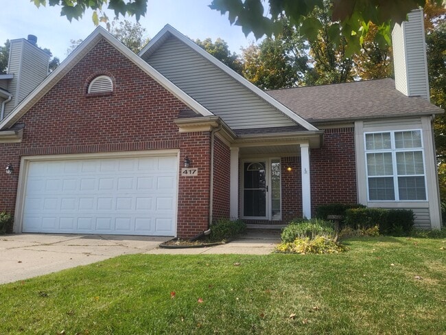 Photo - 417 Cambridge Dr House