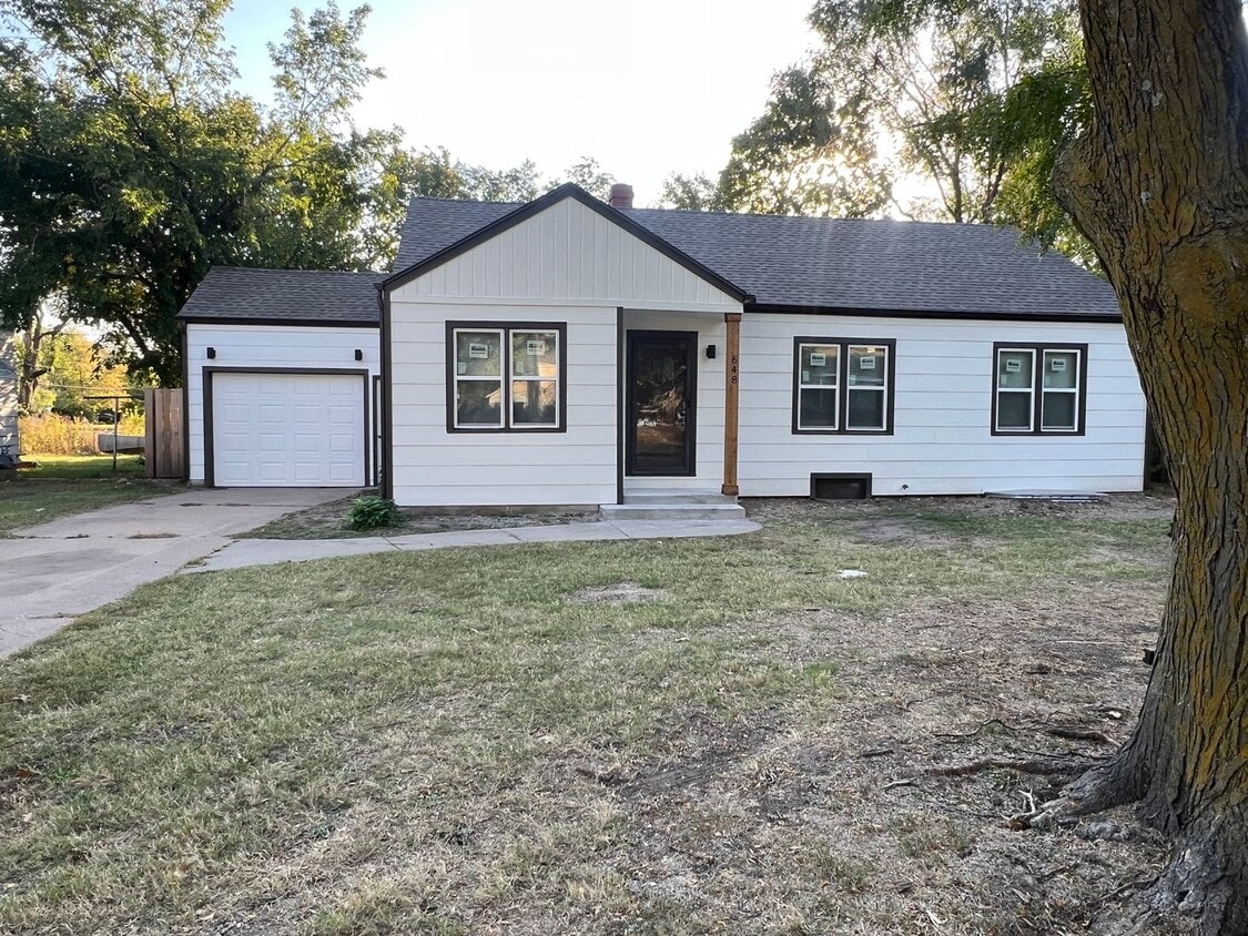Foto principal - 648 N Glendale St
