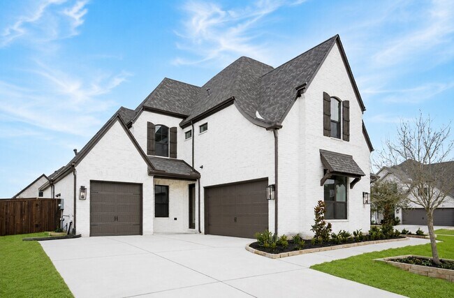 Building Photo - 2302 Bluewood Dr