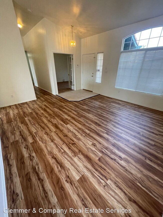 Building Photo - 4 br, 2 bath House - 7309 Sutters Mill Street