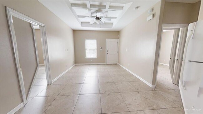 Building Photo - 9 W Garfield Ave