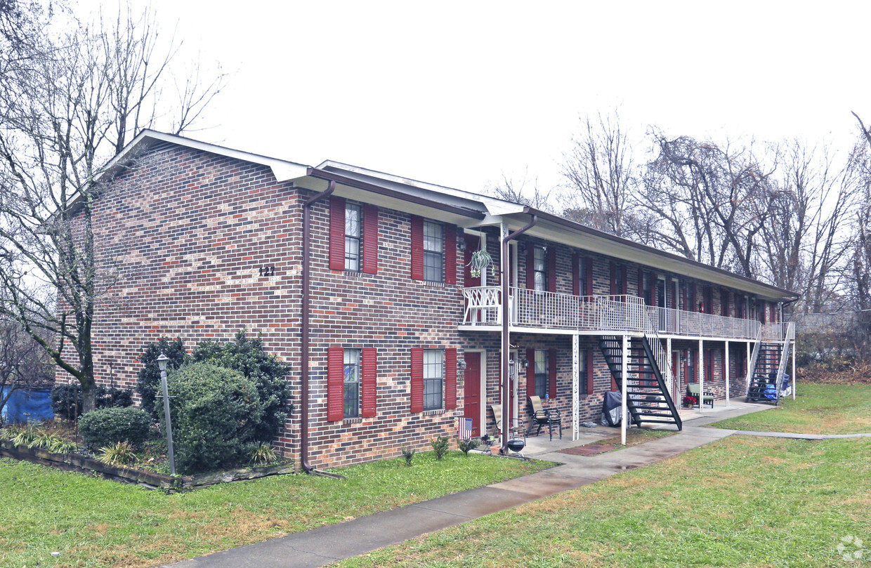 Building Photo - Amy Lee Apartments