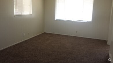 Building Photo - 436 W 4900 S
