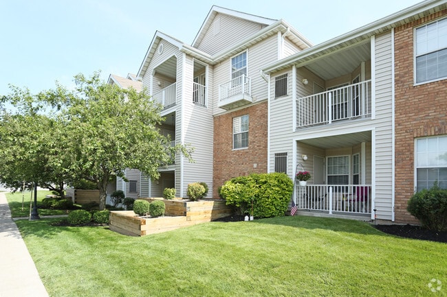 Building Photo - Windsong Place Apartments