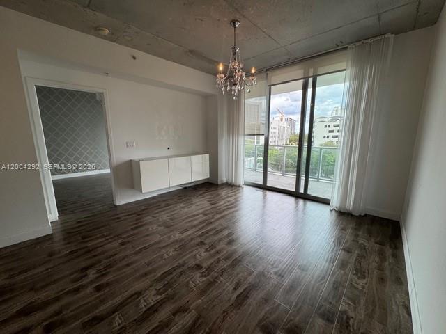 Foto del edificio - 3470 E Coast Ave