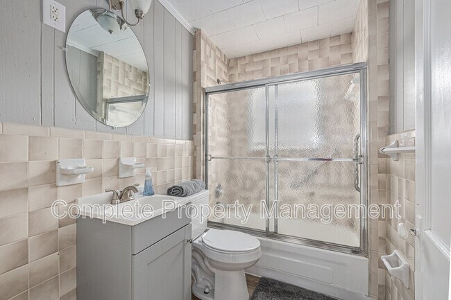 Foto del edificio - 1174 Birmingham St