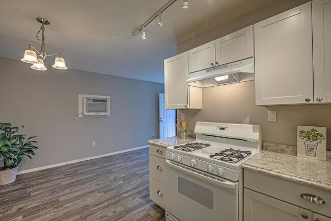 Foto del edificio - 2801 Vail Ave SE