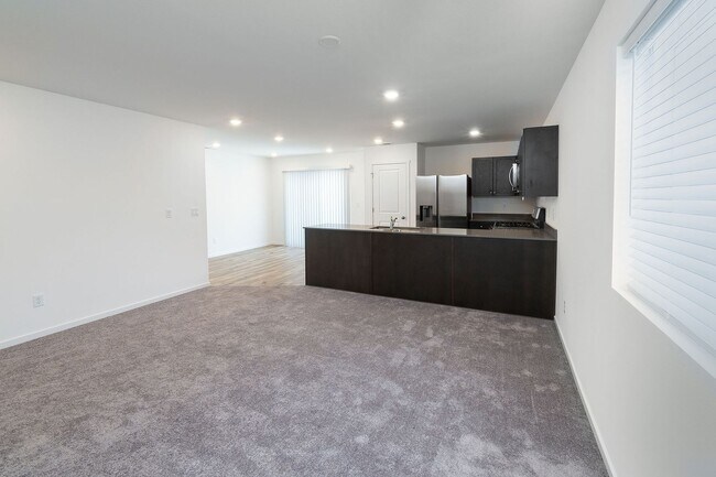Foto del edificio - Brand New Home - 3bdrm 2.5ba - The Reserve in the Pines - La Pine, OR