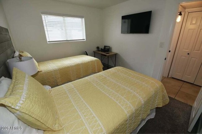 Building Photo - 3445 N 36th St