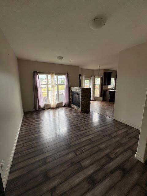 Photo du bâtiment - 1501 8 Ave