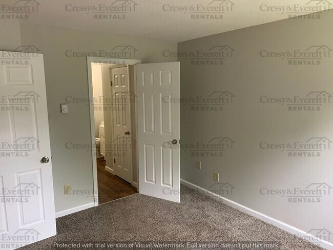 Foto del edificio - Cozy 1 Bedroom Apt With Balcony