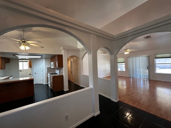 Foto del edificio - 3 Bedroom 2 Bathroom Home