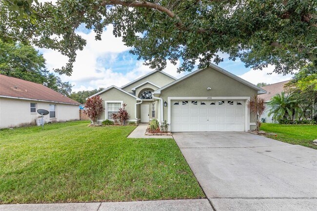 Foto del edificio - 2936 Twin Oaks Dr