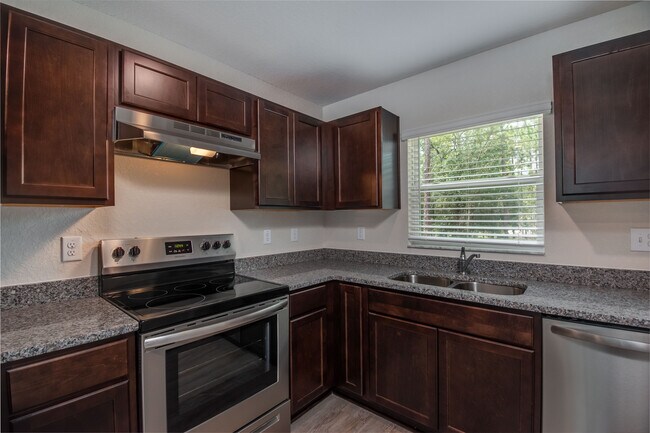 Foto del edificio - READY NOW!Gorgeous BRAND NEW 2Bd Unit in O...