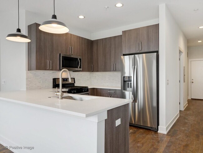Foto del edificio - 4428 N Sheridan Rd