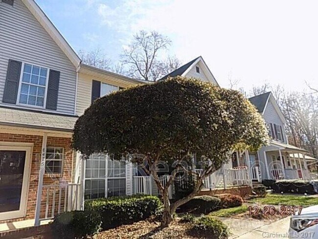 Building Photo - 6425 Windsor Gate Ln
