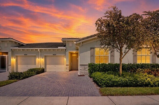 Foto del edificio - 14520 Wiley Range Rd