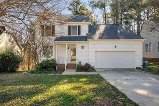 Building Photo - 12 Chestnut Bluffs Ln