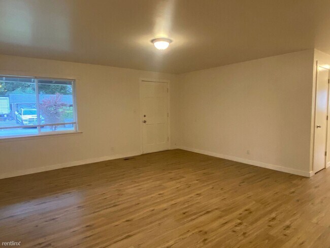 Building Photo - 4 br, 2 bath House - 11867 SE 170th Pl