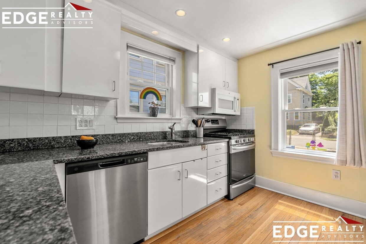 Photo - 64 Union St.