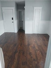 Building Photo - 48 Covell St