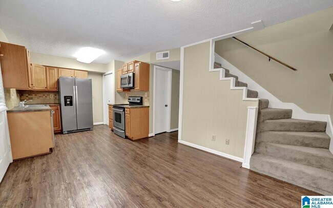 Foto del edificio - 1506 Al Seier Rd