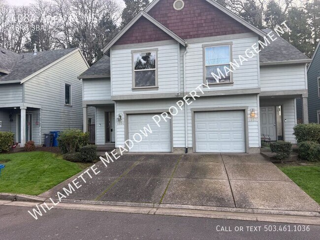 Foto del edificio - 4084 Aden Pl NE