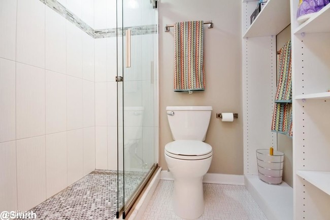 Building Photo - 2 br, 2 bath Condo - 1301 N Dearborn St
