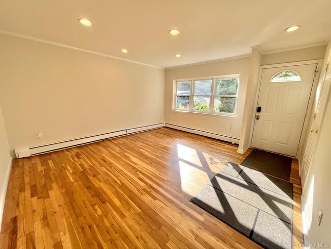 Foto del edificio - 64 Hillside Ave