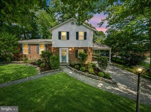 Building Photo - 6715 Tildenwood Ln