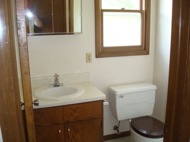 Foto del edificio - 2308 Mayflower Ave