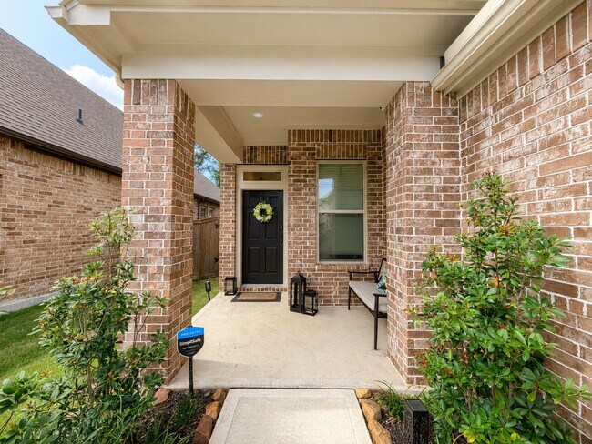 Building Photo - 7363 Lake Arrowhead Ln