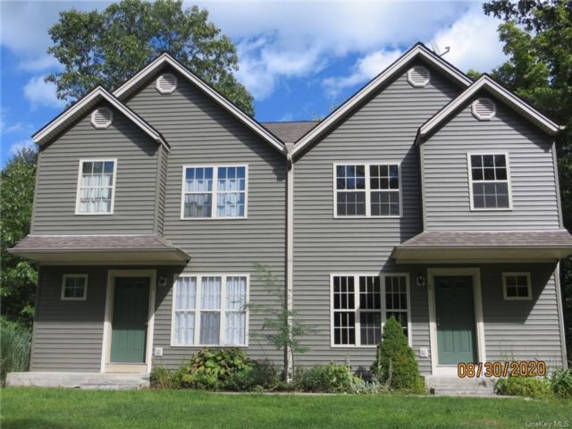 Primary Photo - 217 Rabbit Run Rd