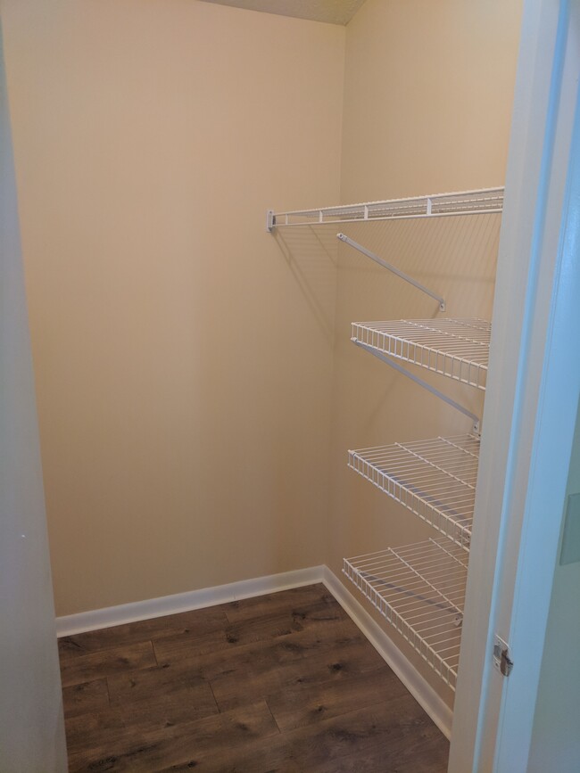 Foto del edificio - 8507 Island Pines Pl