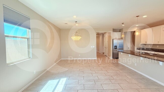 Building Photo - 17722 W Granite View Dr