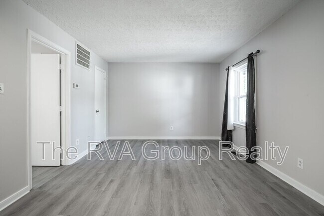 Foto del edificio - 3807 Woodlawn St