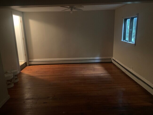 Building Photo - 221 Ferdinand St