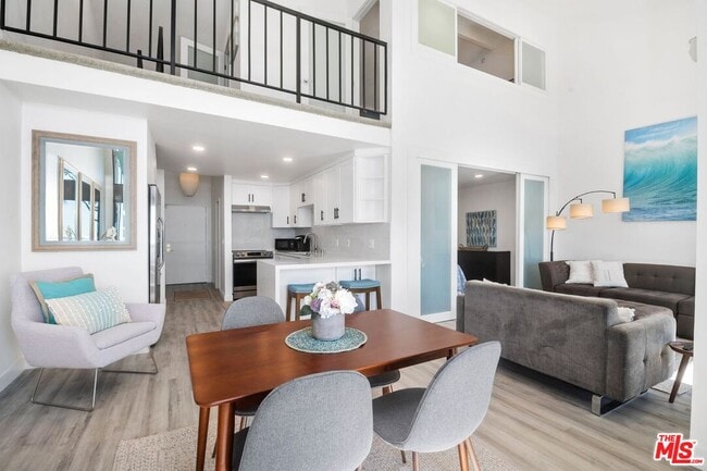 Foto del edificio - 26665 Seagull Way