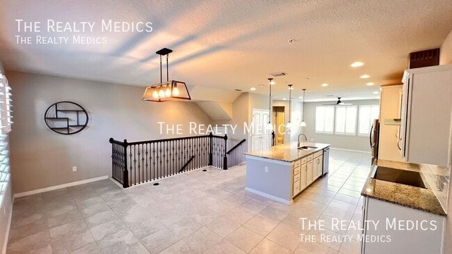 Building Photo - 529 Piazza Point