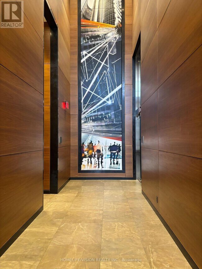 Photo du bâtiment - 5-3725 Sheppard Ave E