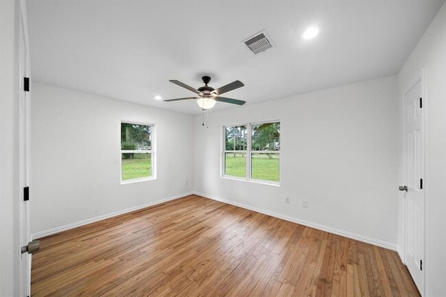 Foto del edificio - 15722 Treichel Rd