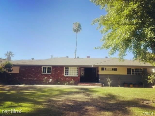 Building Photo - 3 br, 2 bath House - 127 W Lemon Ave