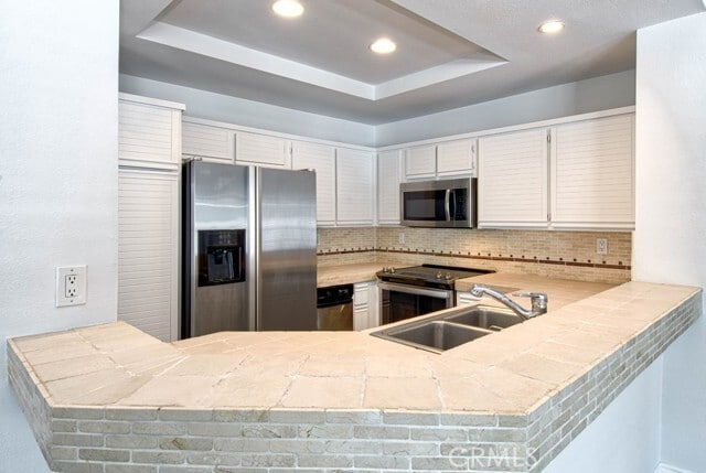 Foto del edificio - 80 Baycrest Ct